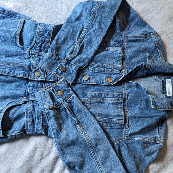 Zara Denim Jumpsuit - Picture 2 of 10